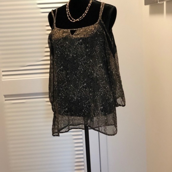 Spring blouse from G Collection - Picture 2 of 5